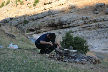 kamp sabahı en zor olan şey - ayhanesmek-at2AP