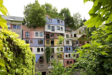 hundertwasserhaus - buraya-bakarlar-uGCtD