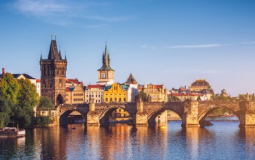 charles bridge - diyedusunuyorumben-H7rVF