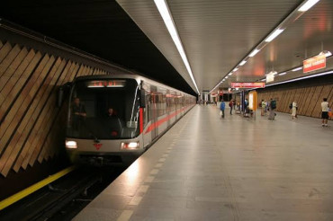 prag metrosu - turuncuyolcu-n8T2h